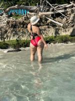 663469546: Chica busca chico en Granada