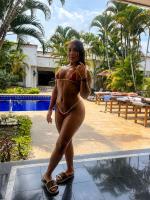 623493859: Chica busca chico en Tenerife