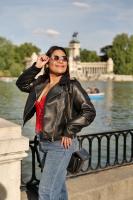742045896: Chica busca chico en Madrid