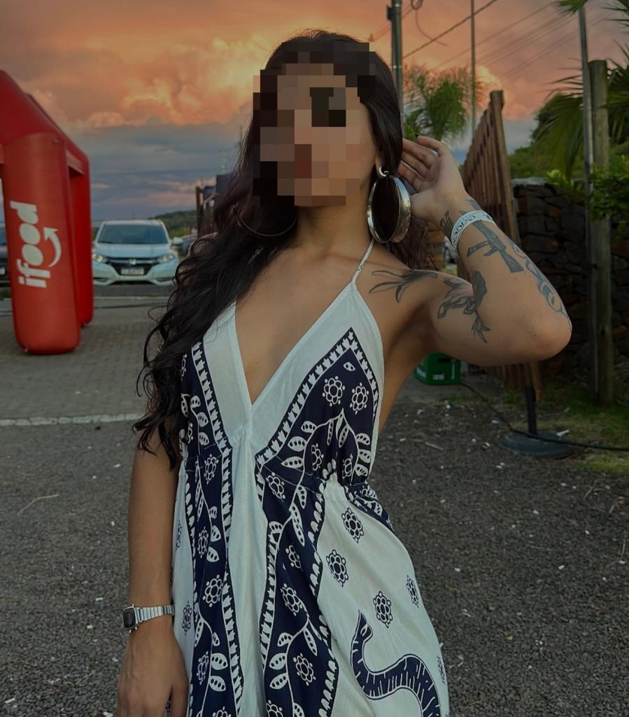631918309: Chica busca chico en Mallorca