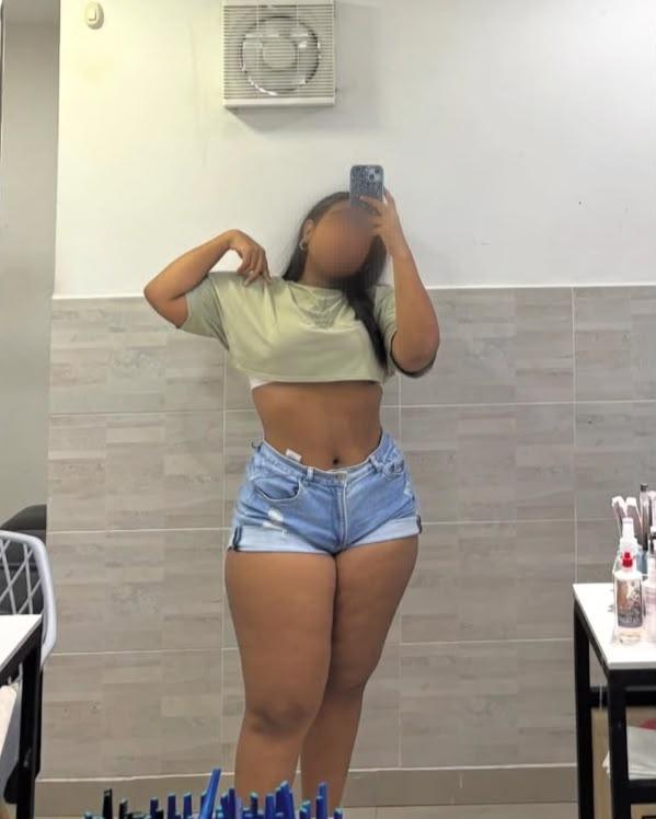 607384697: Chica busca chico en Mallorca