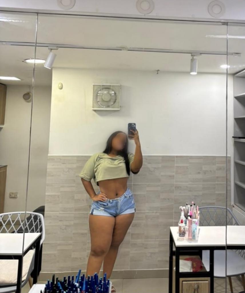 Chica busca chico en Mallorca: 