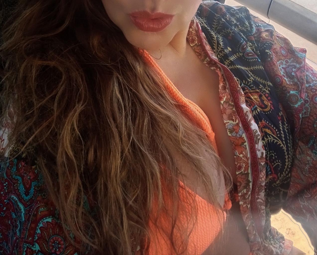 Chica busca chico en Almería: 