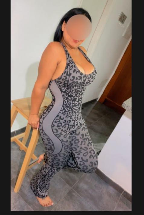 Chica busca chico en Tenerife: 