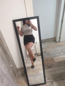 613734517: Chica busca chico en Madrid