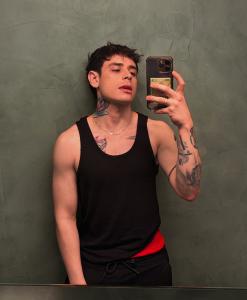 666432654: Chico busca chica en Zaragoza