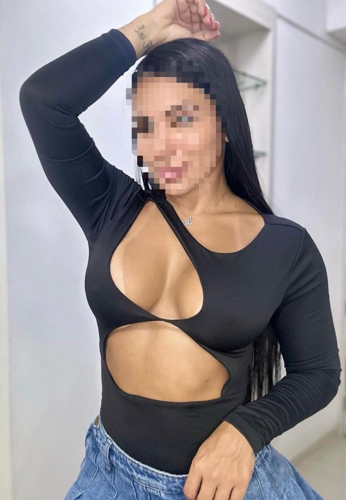 Chica busca chico en Tenerife: 