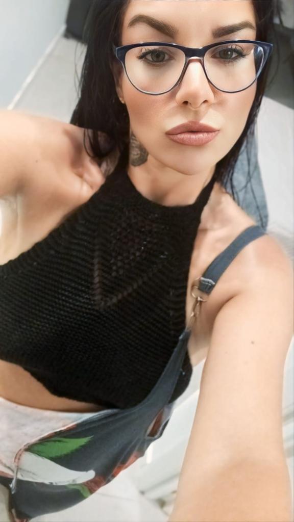624094807: Chica busca chico en Lugo