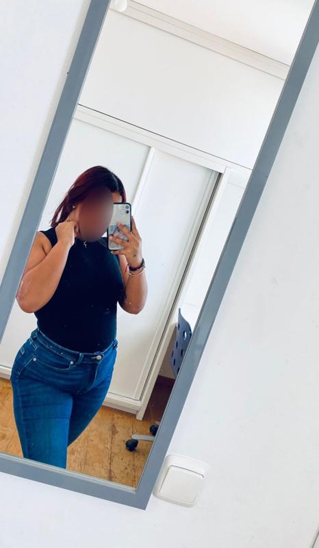 Chica busca chico en Huelva: 