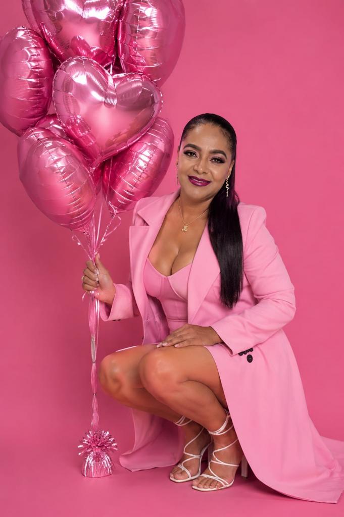 670731955: Chica busca chico en Málaga