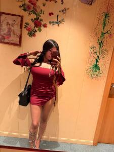642015352: Chica busca chico en Barcelona