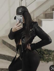 672590906: Chica busca chico en Cantabria