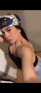 637771903: Chica busca chico en Barcelona