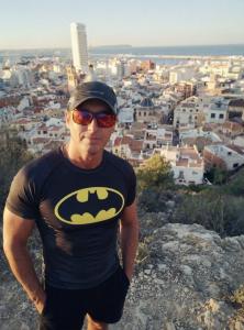 647063465: Chico busca chica en Alicante