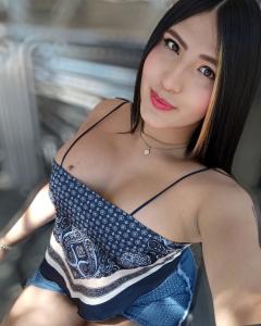 664533593: Travesti en Barcelona