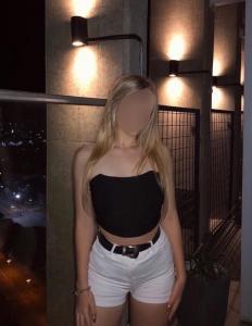641851573: Chica busca chico en Madrid