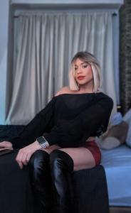 613450902: Transexual en Barcelona