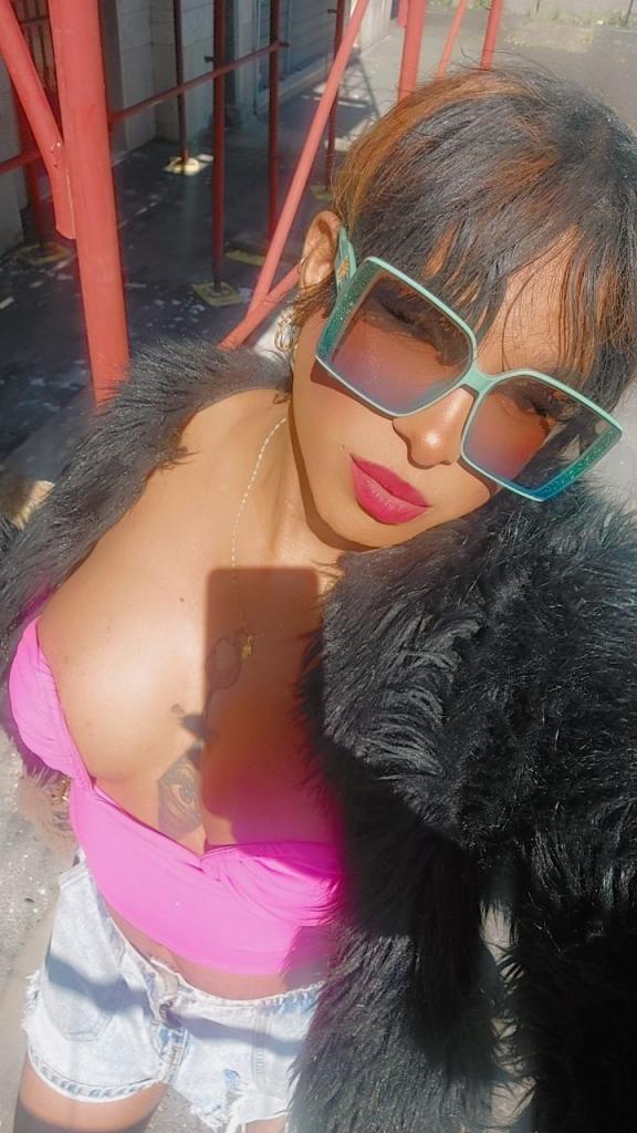 611292352: Transexual en Cáceres