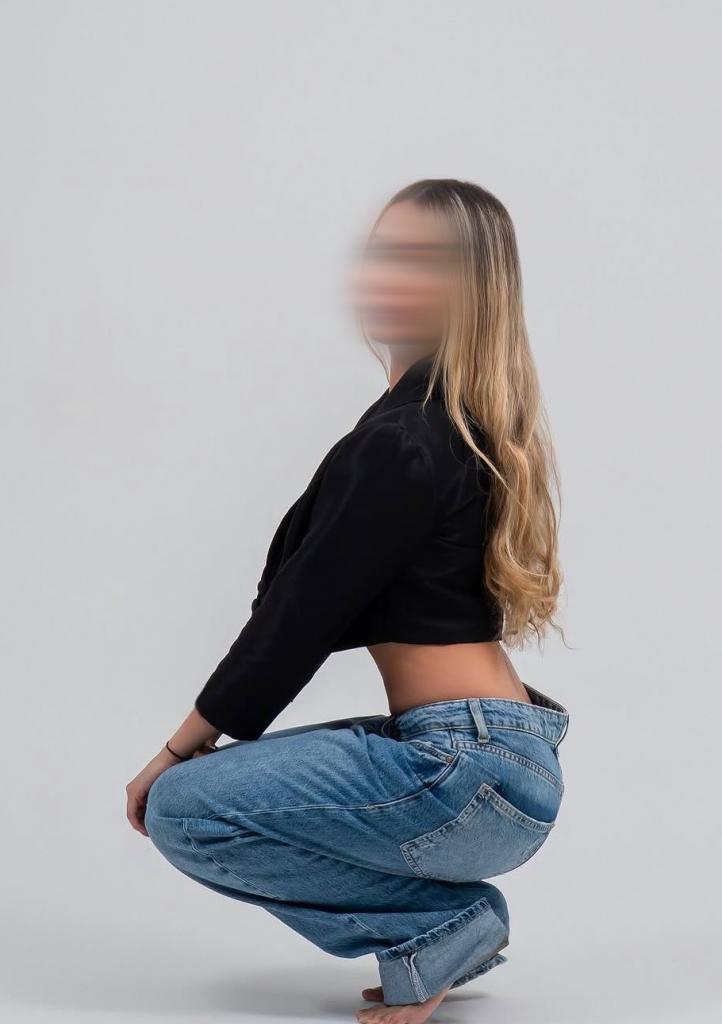 Chica busca chico en Murcia: 