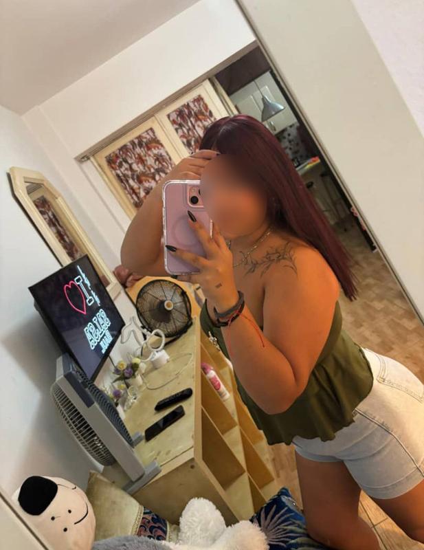 Chica busca chico en Huelva: 