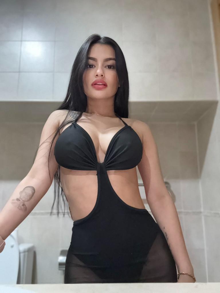 604340932: Chica busca chico en Valencia