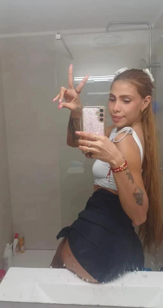 Chica busca chico en Cádiz: 