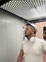 614440234: Chico busca chica en Sevilla