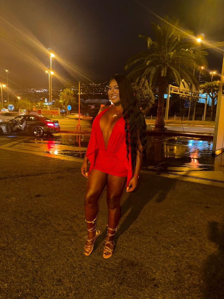 625956045: Transexual en Tenerife