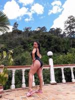 642280871: Chica busca chico en León