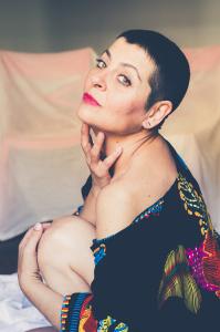 613028887: Chica busca chico en Sevilla