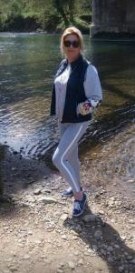 651837403: Chica busca chico en Asturias