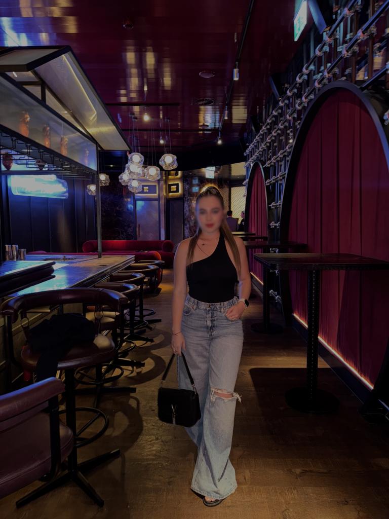 613561886: Chica busca chico en Málaga