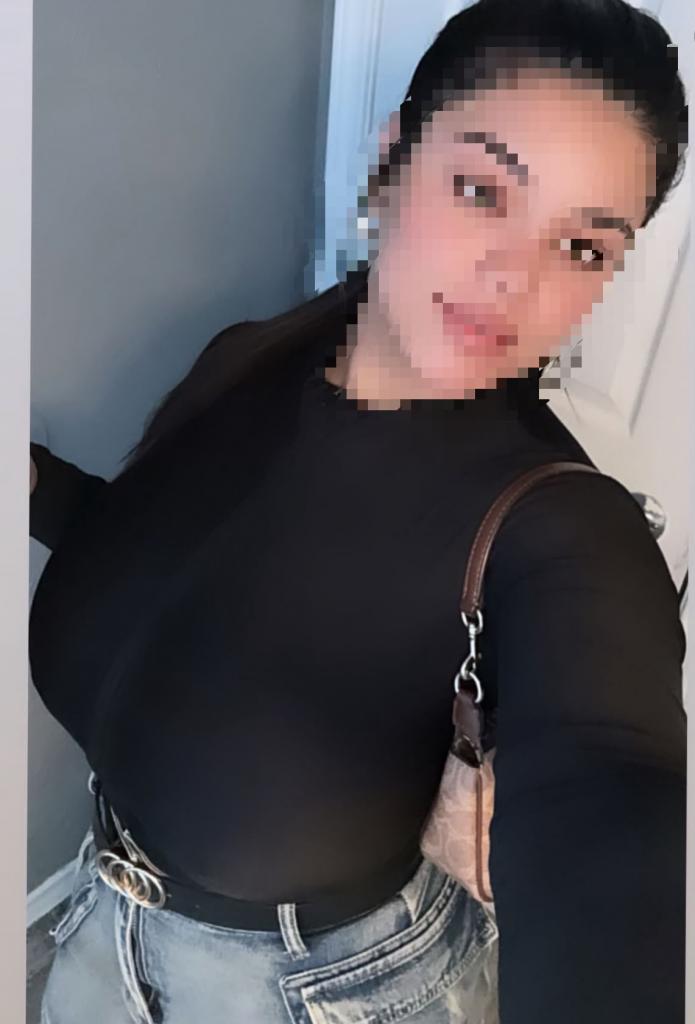 Chica busca chico en Huelva: 