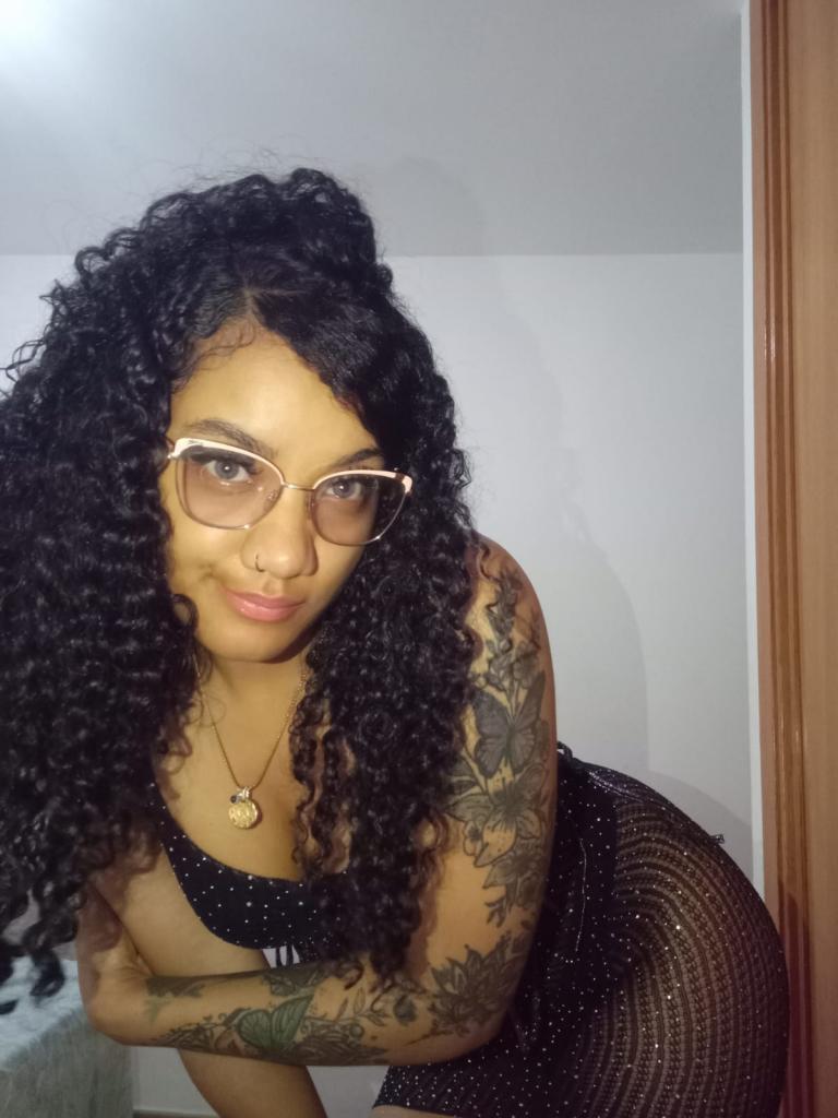 695848940: Chica busca chico en Las Palmas