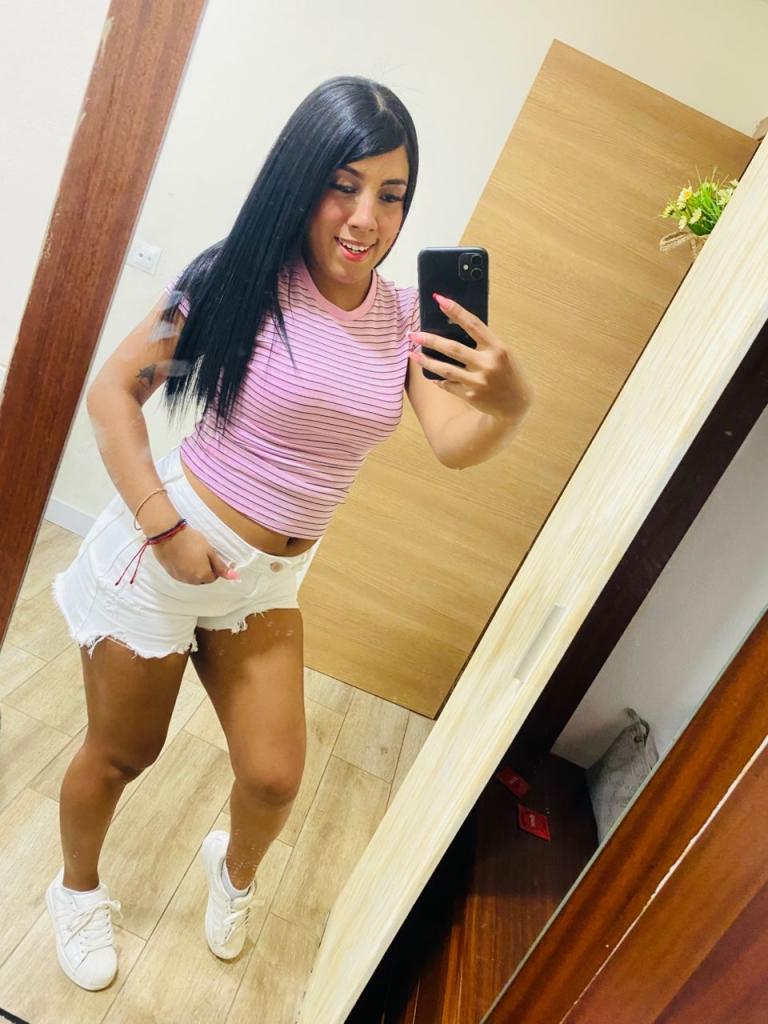 613459639: Chica busca chico en Murcia
