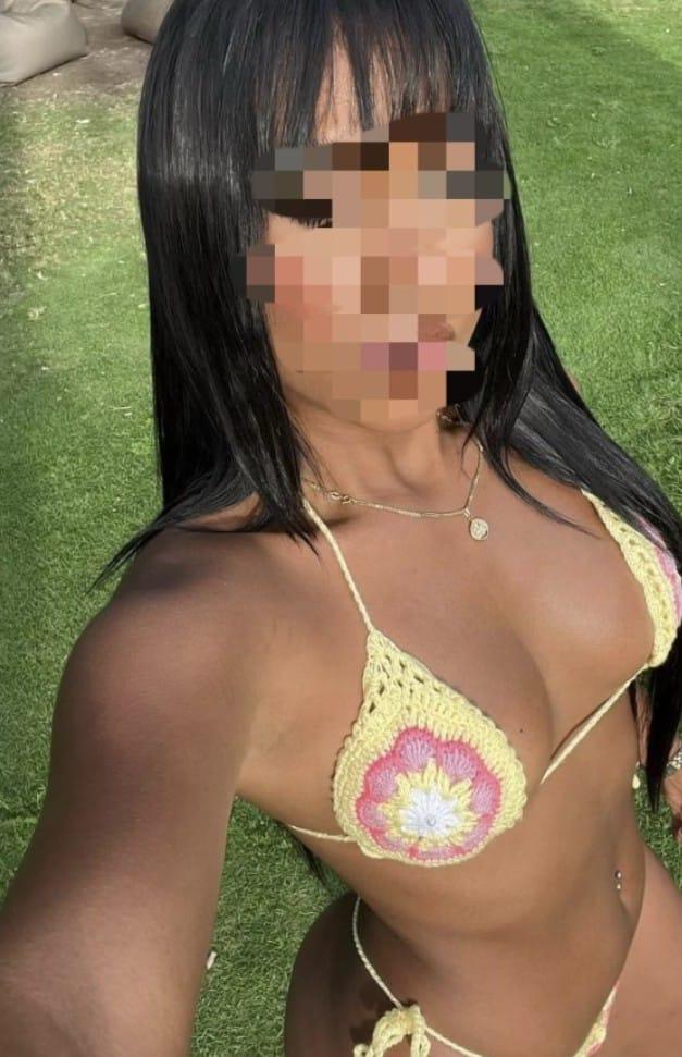 Chica busca chico en Huelva: 