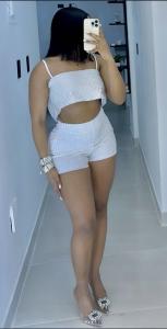 743084963: Chica busca chico en Gerona