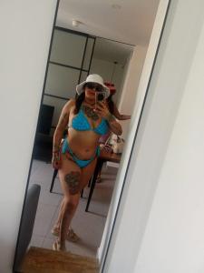 614232875: Chica busca chico en Murcia