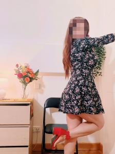 637746635: Chica busca chico en Madrid