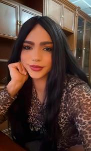 613230446: Travesti en Gerona