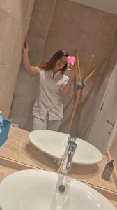 607119401: Chica busca chico en Madrid