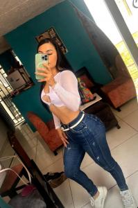 611319388: Chica busca chico en Madrid