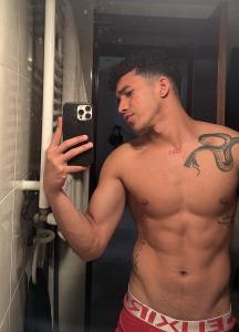 672893996: Chico busca chica en Madrid