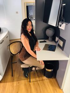 677449251: Chica busca chico en Valladolid