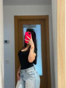 611314922: Chica busca chico en Ibiza