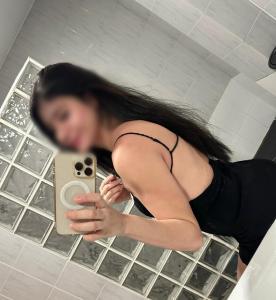722140961: Chica busca chico en Madrid