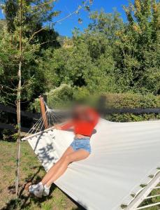 697537036: Chica busca chico en Madrid