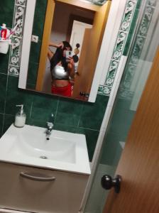 608245150: Chica busca chico en Vizcaya