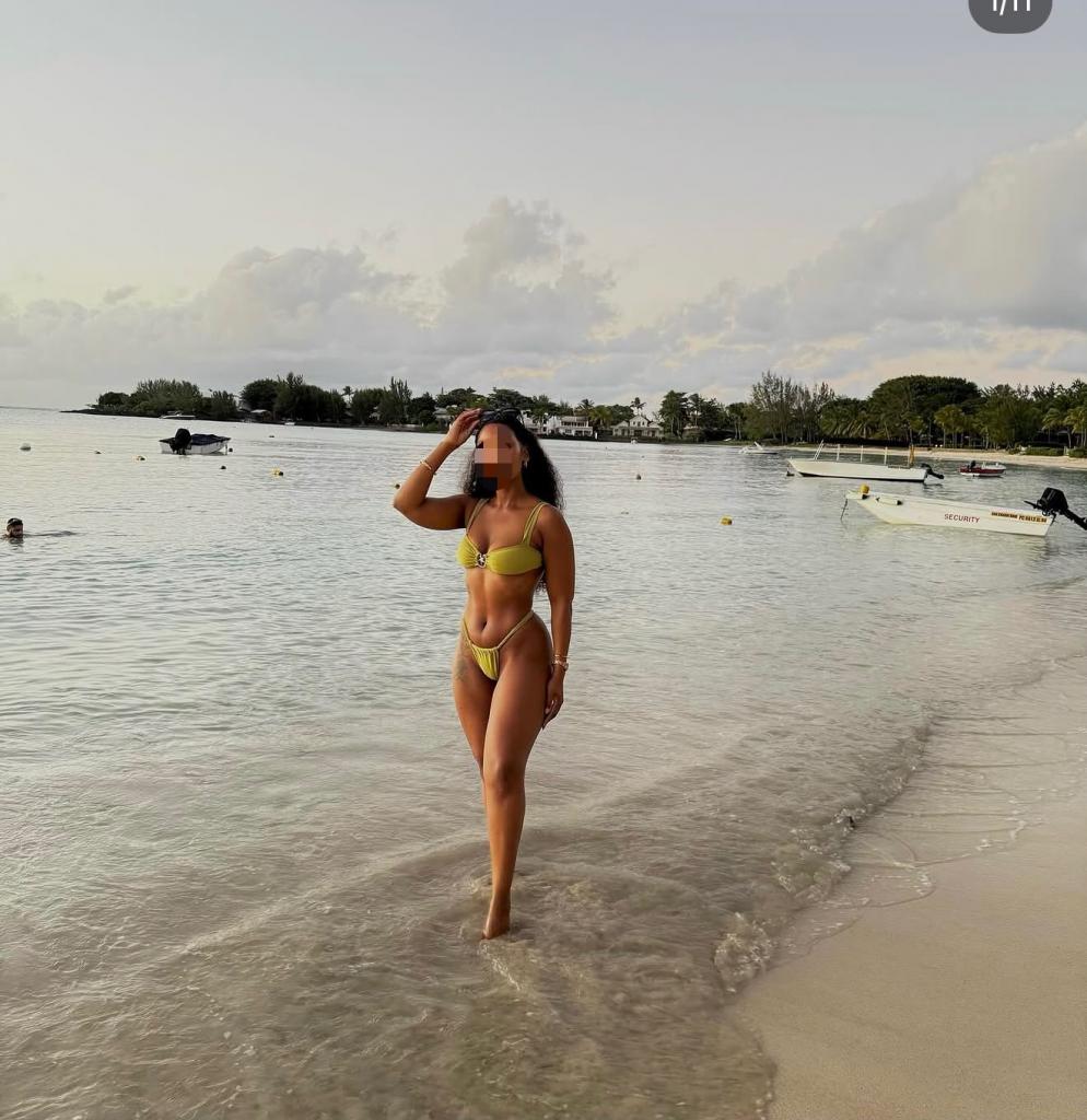 603332539: Chica busca chico en Gerona