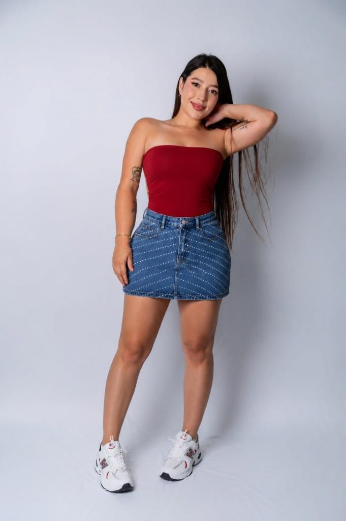 613499209: Chica busca chico en Tarragona
